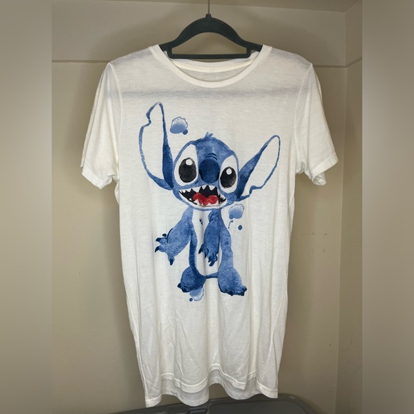 Disney Tops - Woman’s Disney Stitch Tshirt size medium